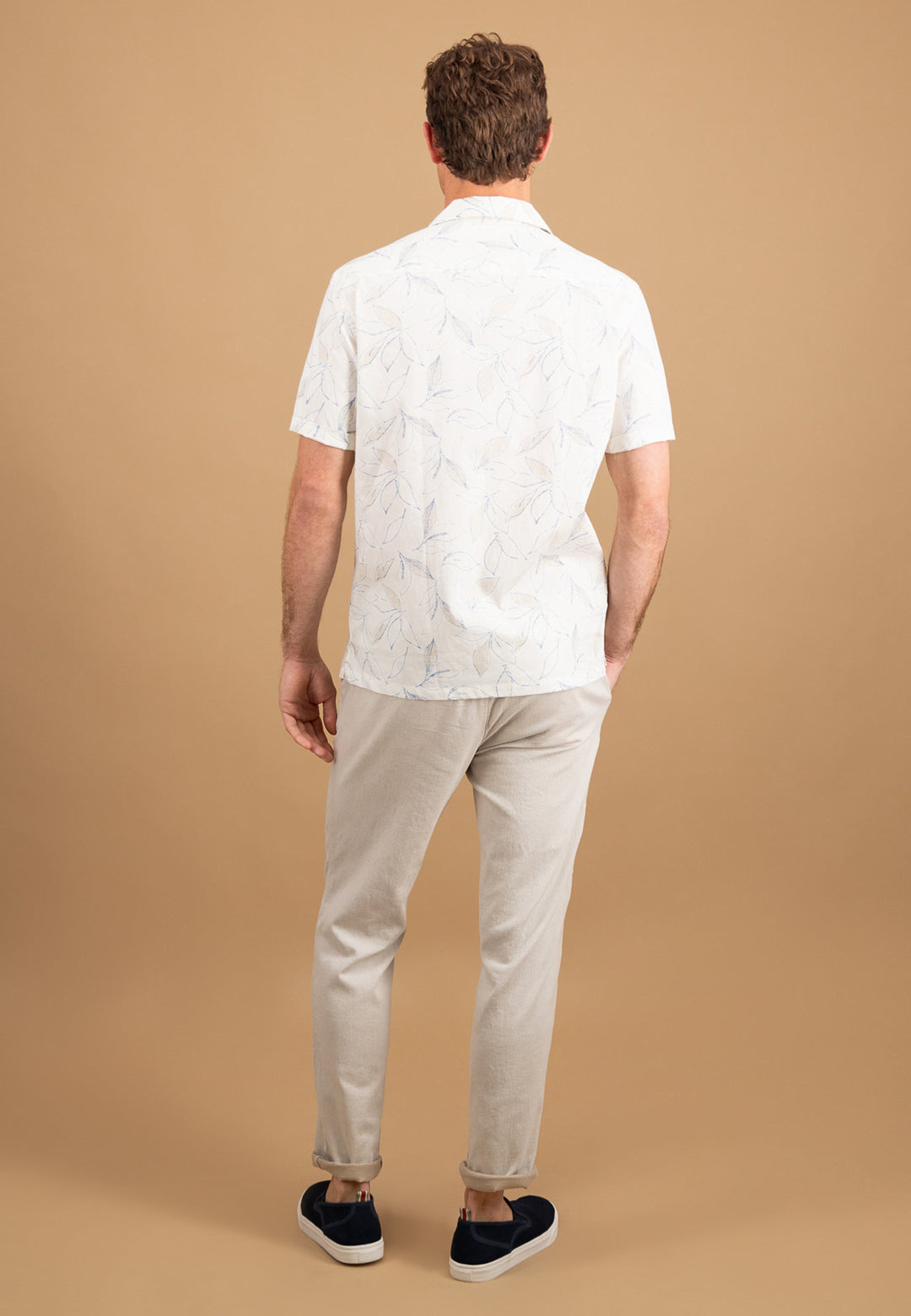 #farbe_new-offwhite