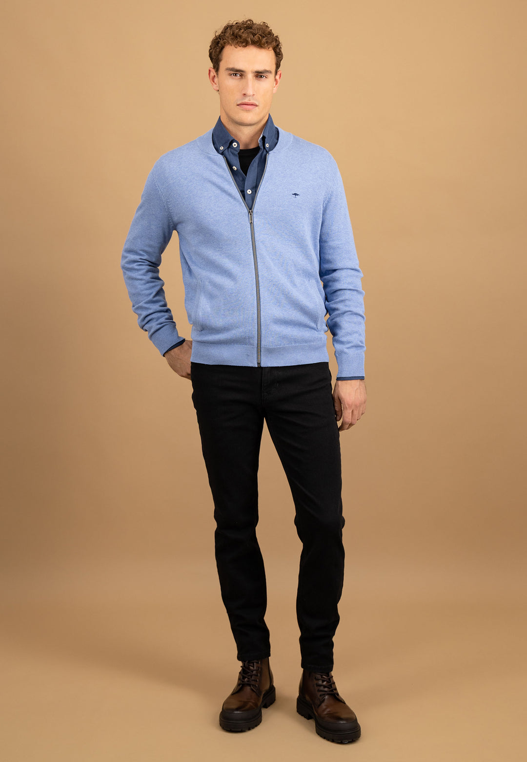 #farbe_crystal-blue