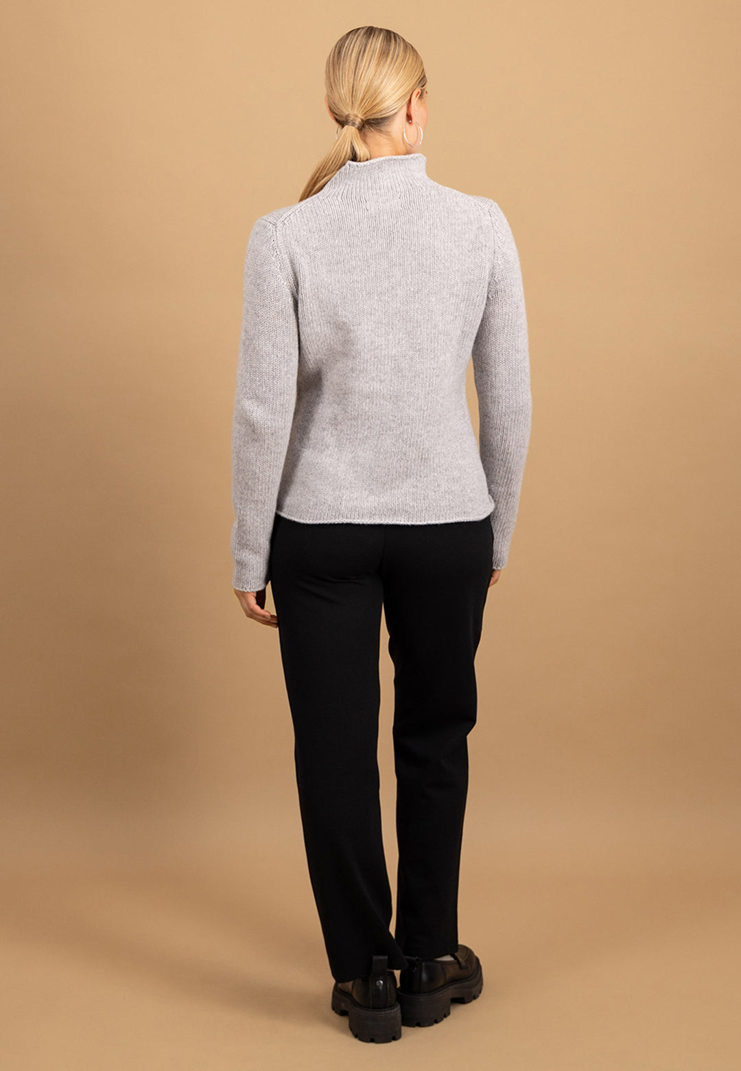 #color_alloy-gray